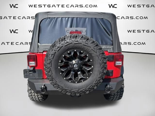 Used 2018 Jeep Wrangler Rubicon AWD/4WD image 8
