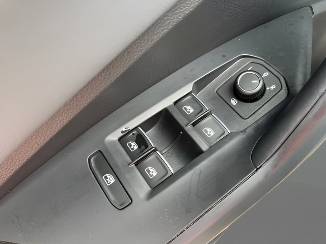 New 2026 Volkswagen Jetta GLI Autobahn FWD image 11