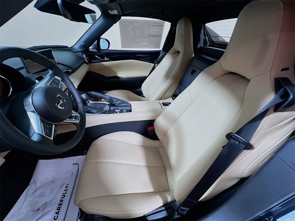 New 2025 MAZDA MX-5 Miata RF Grand Touring w/ Weather Package image 17