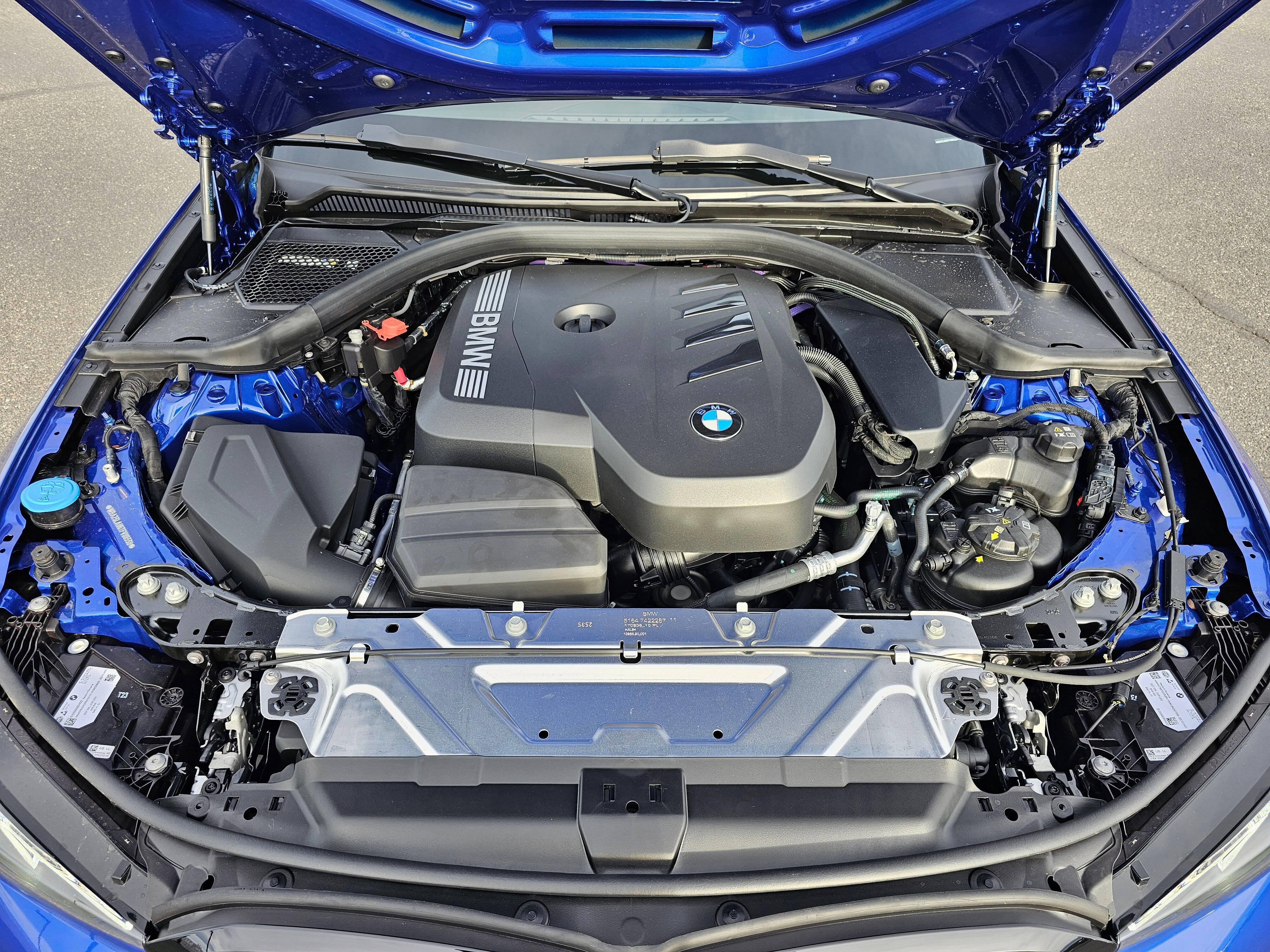 New 2026 BMW 330i xDrive Sedan w/ M Sport Package image 9