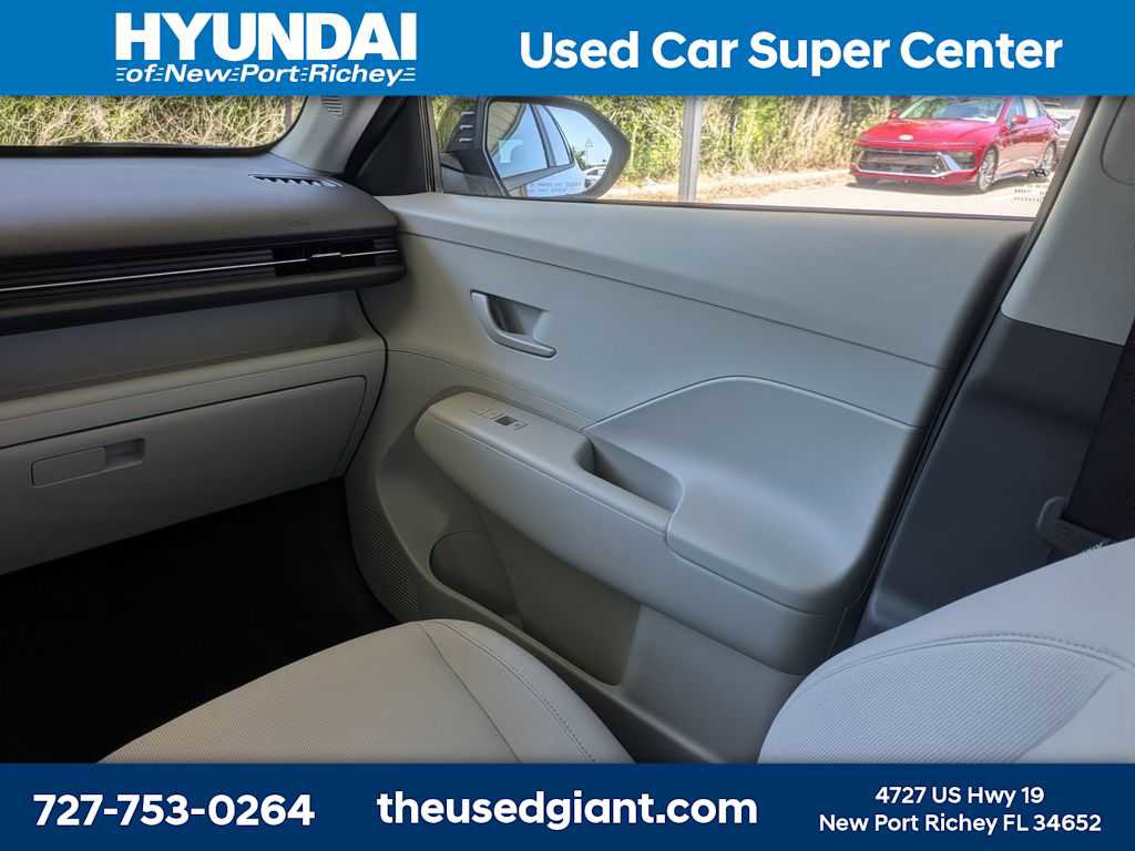 Used 2026 Hyundai Kona SEL Sport image 19