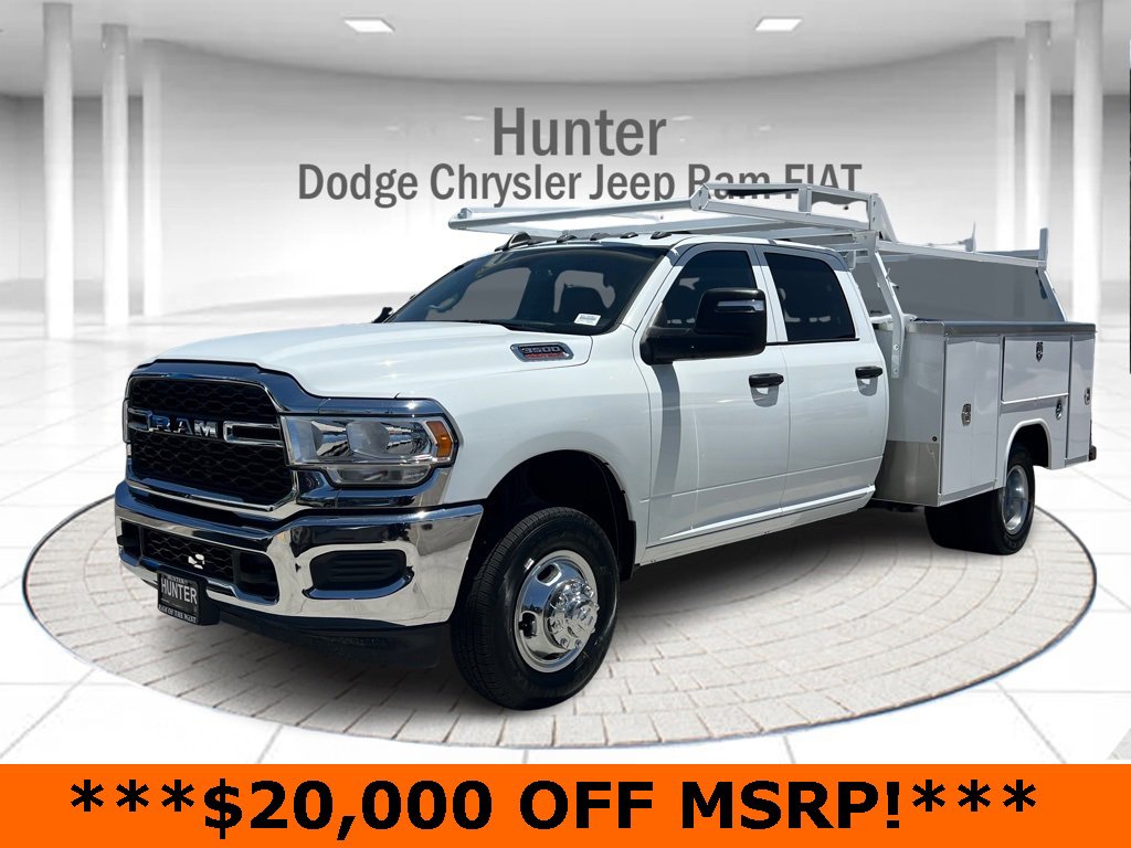 New 2024 RAM 3500 Tradesman w/ Chrome Appearance Group