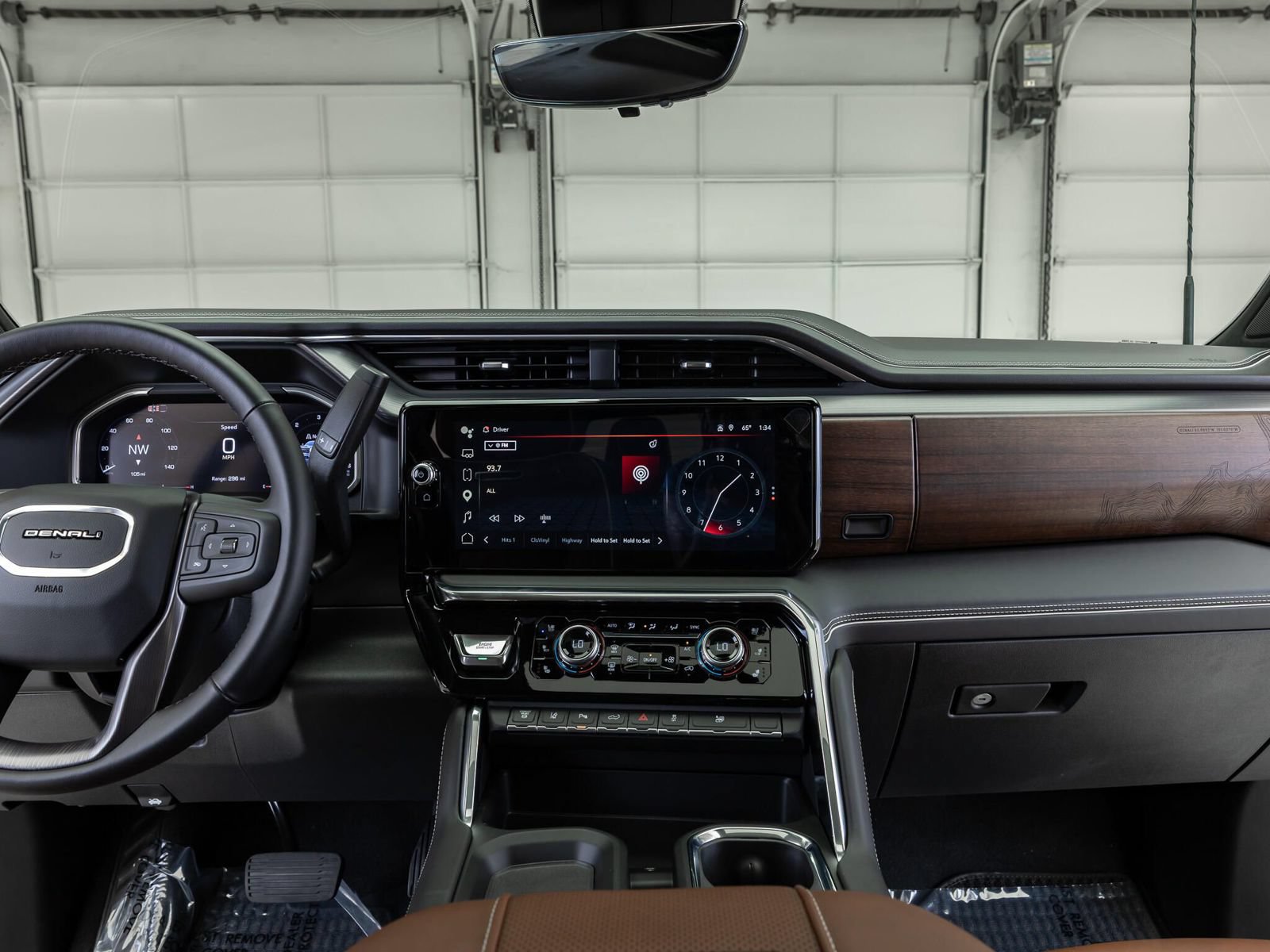 Used 2026 GMC Sierra 3500 Denali Ultimate AWD/4WD image 25