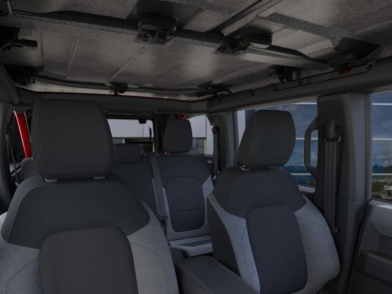New 2025 Ford Bronco 4-Door AWD/4WD image 14