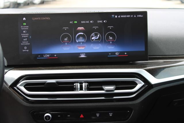 Used 2023 BMW 330i Sedan w/ Convenience Package image 14