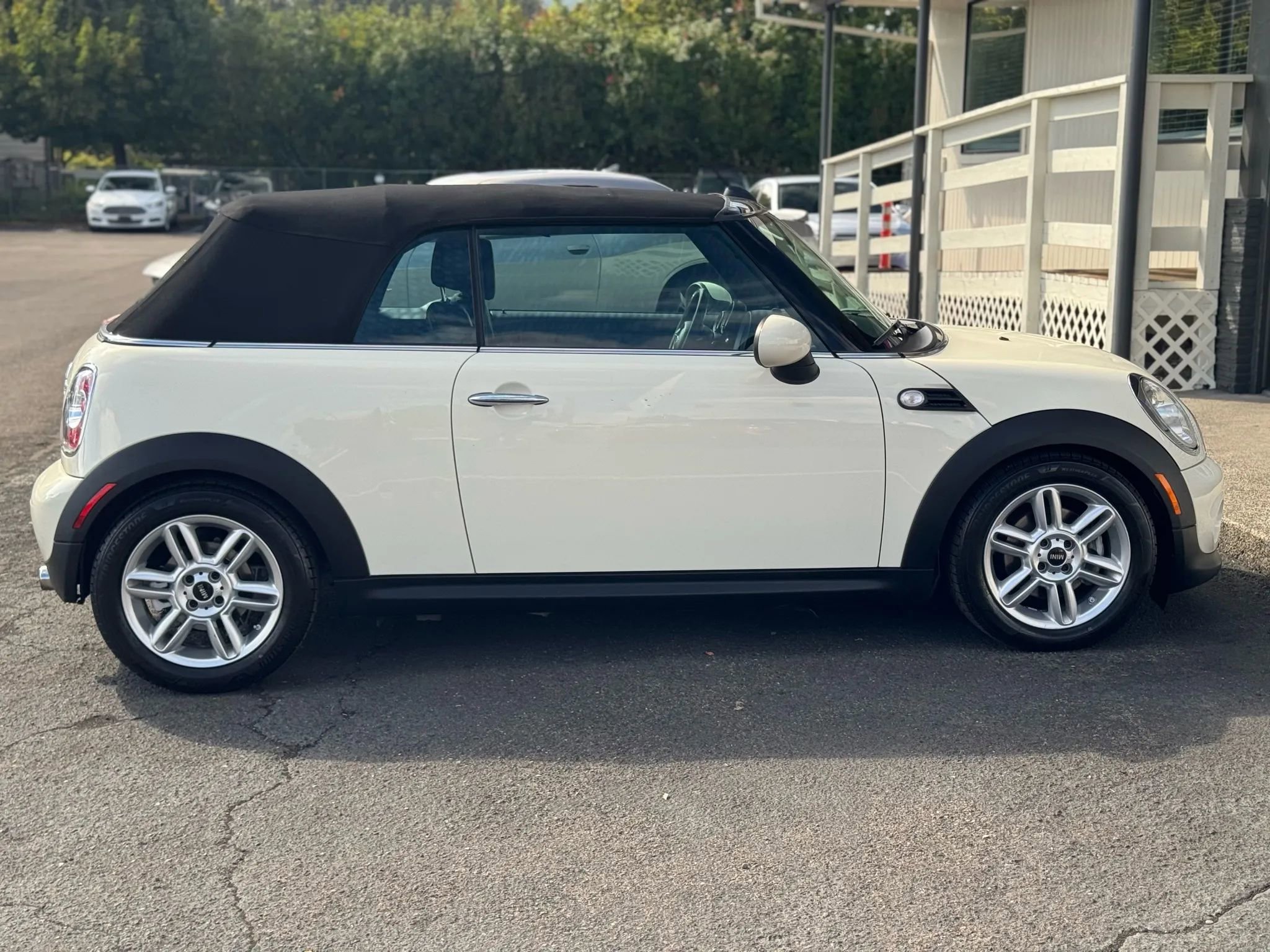 Used 2012 MINI Cooper Convertible image 8