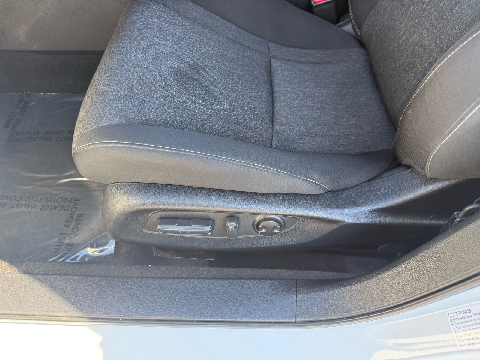 Certified 2025 Honda Accord SE image 14