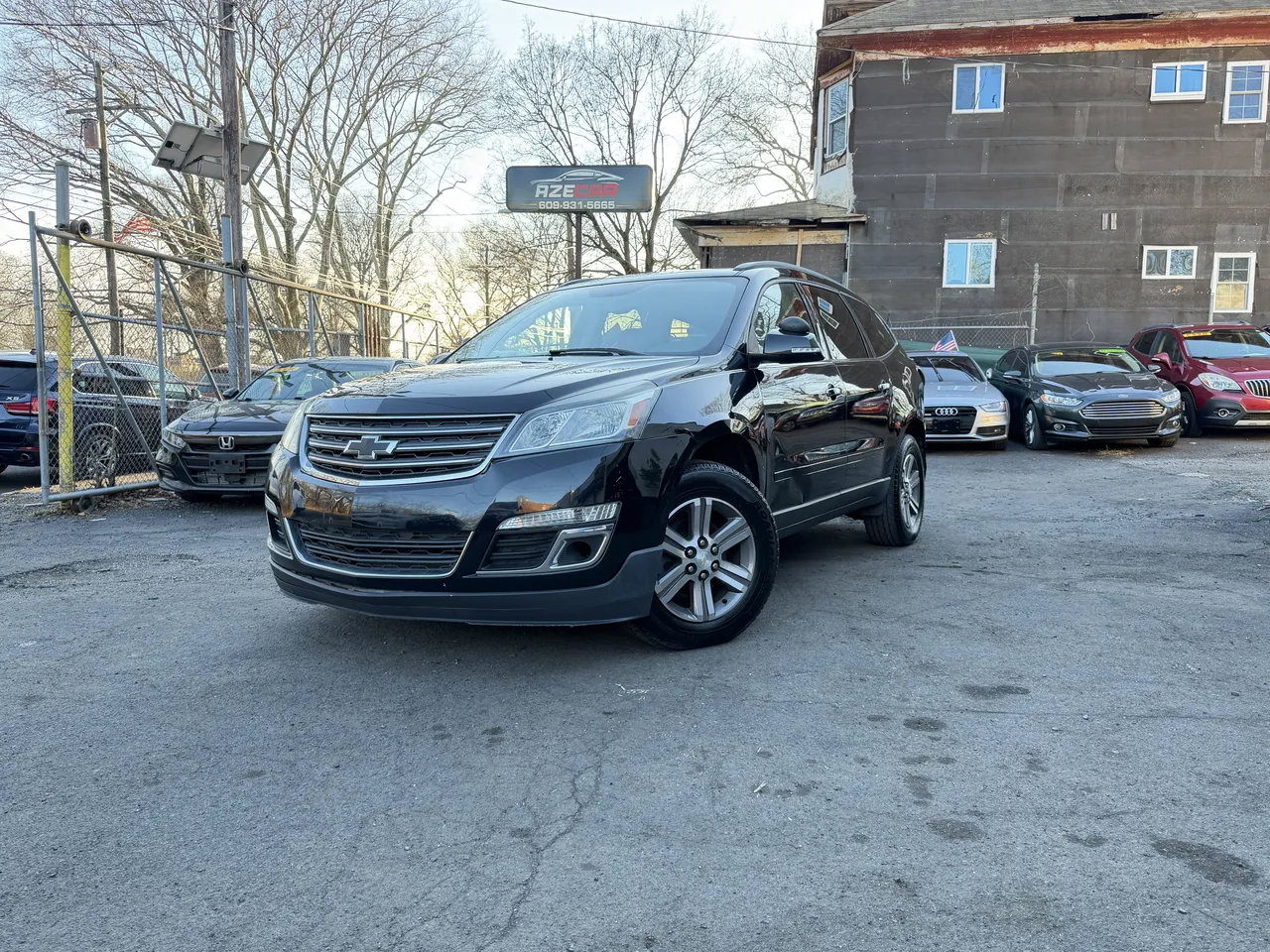 Used 2017 Chevrolet Traverse LT