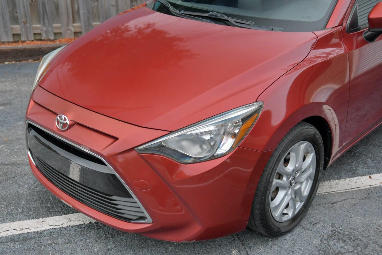 Used 2017 Toyota Yaris iA FWD image 5