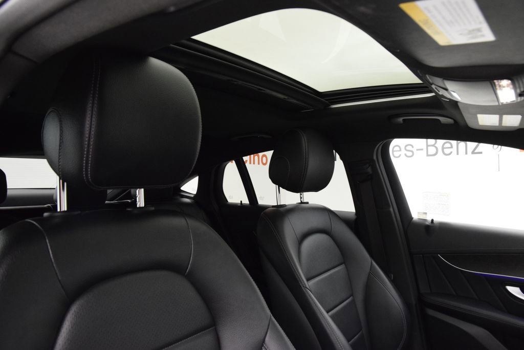 Certified 2023 Mercedes-Benz GLC 300 4MATIC Coupe image 17