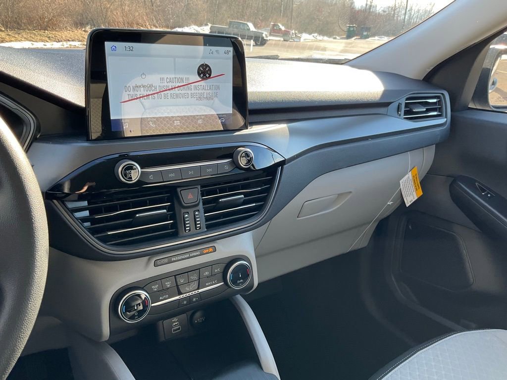 New 2026 Ford Escape Active AWD/4WD image 9