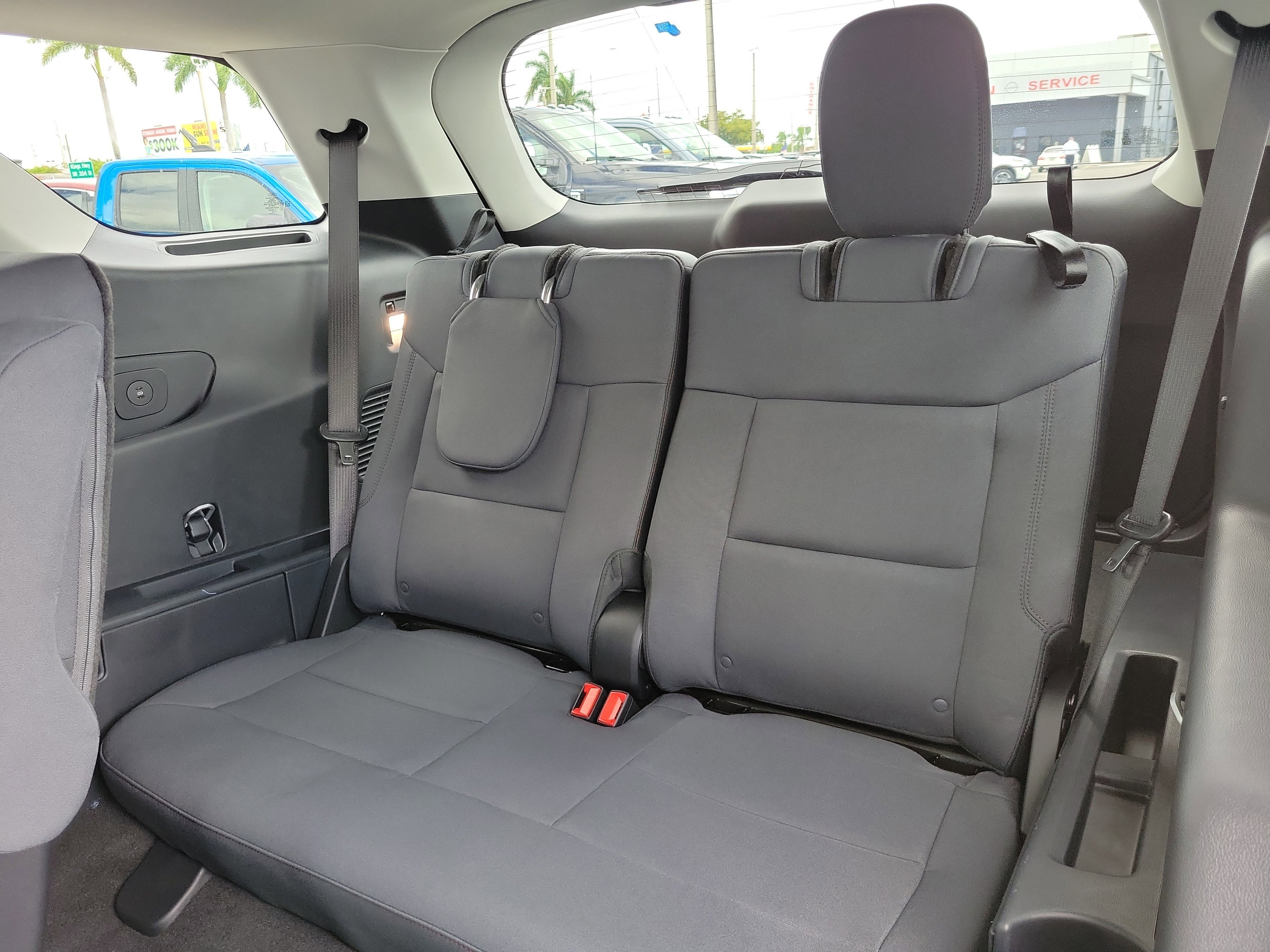New 2026 Ford Explorer Active RWD image 12