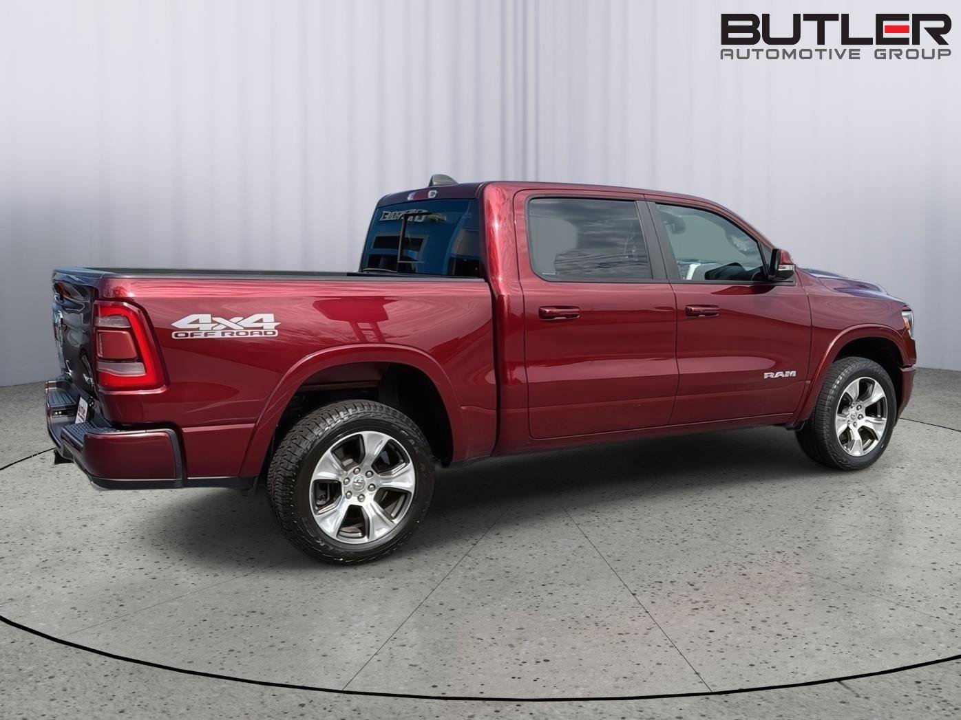 Used 2019 RAM 1500 Laramie w/ Sport Appearance Package AWD/4WD image 7