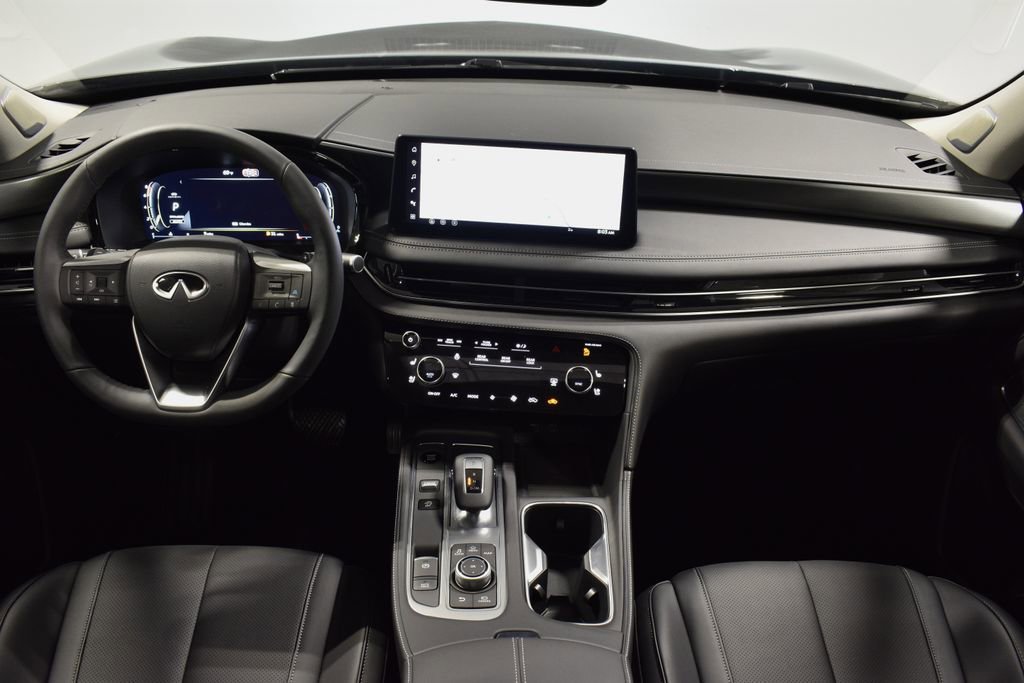 New 2026 INFINITI QX60 Luxe w/ Family Package image 13