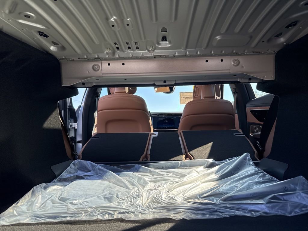 New 2026 Mercedes-Benz E 450 4MATIC Sedan image 31