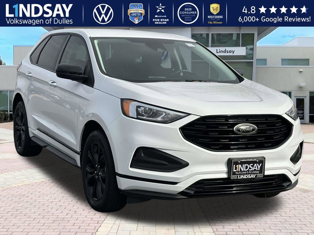 Used 2024 Ford Edge SE w/ Black Appearance Package image 1
