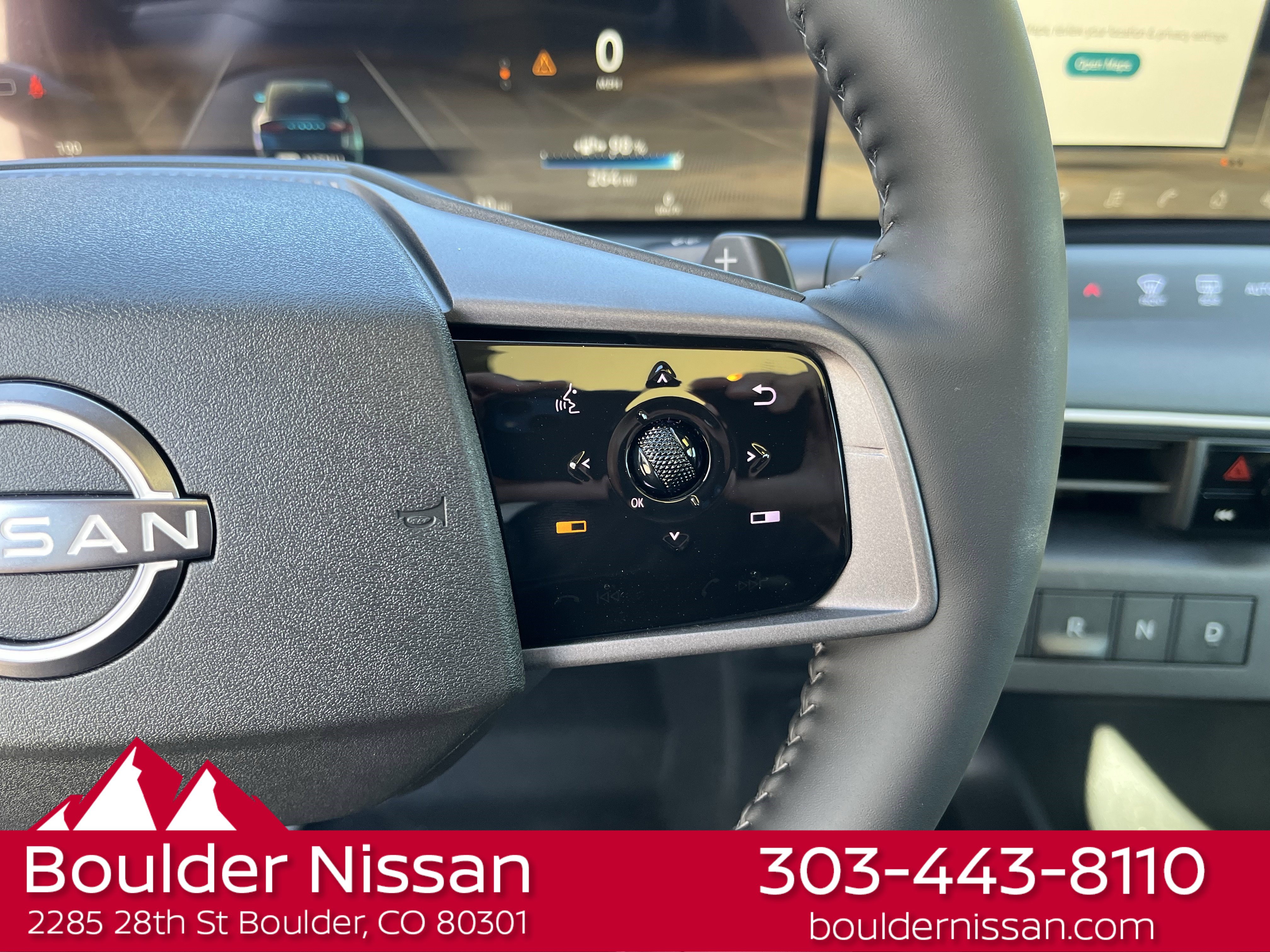 New 2026 Nissan Leaf Platinum+ w/ Cargo Package (Platinum+) FWD image 17