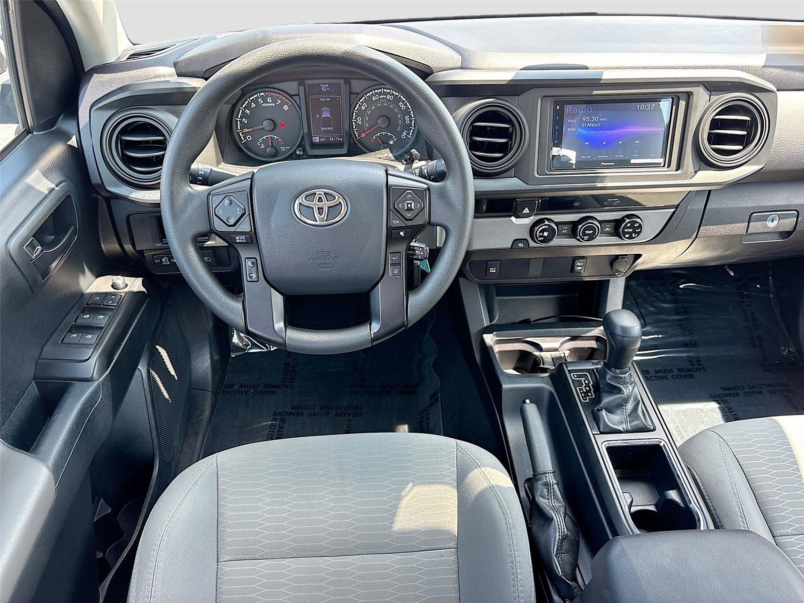 Used 2018 Toyota Tacoma SR RWD image 23