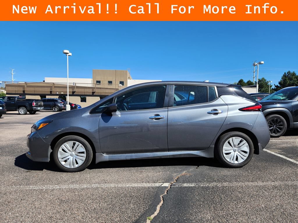 Used 2025 Nissan Leaf S FWD image 5