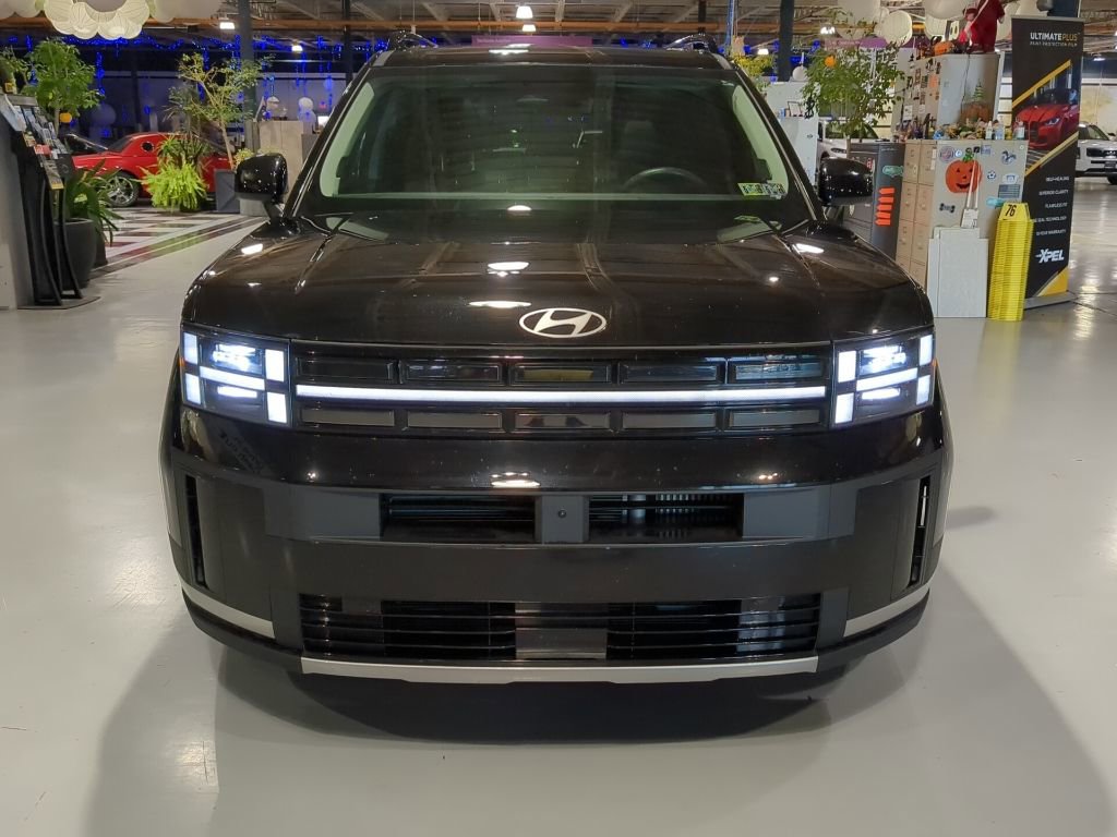 Used 2024 Hyundai Santa Fe Limited image 3