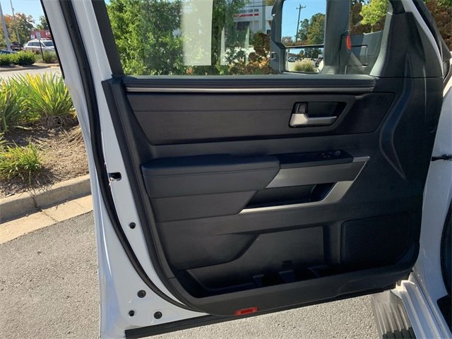 Certified 2023 Toyota Sequoia SR5 image 17