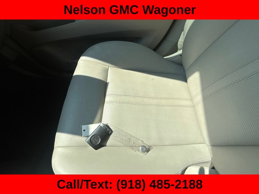 Used 2014 Cadillac SRX Performance AWD/4WD image 42