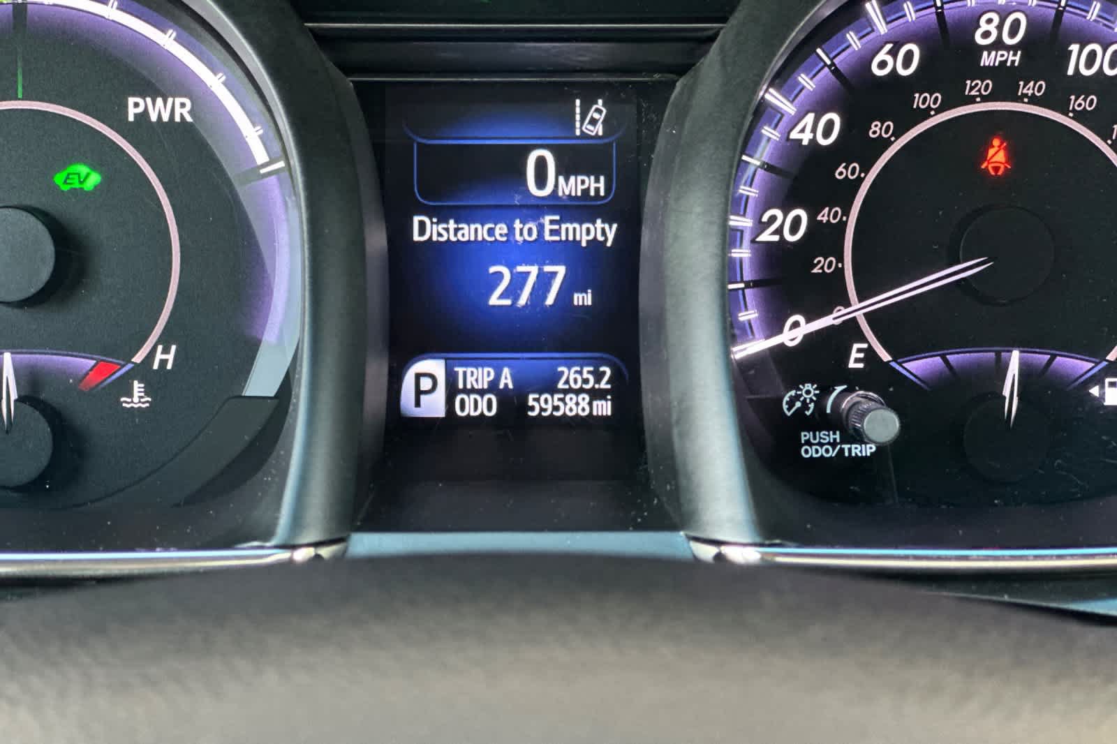 Used 2016 Toyota Avalon Limited w/ Protection Package FWD image 25