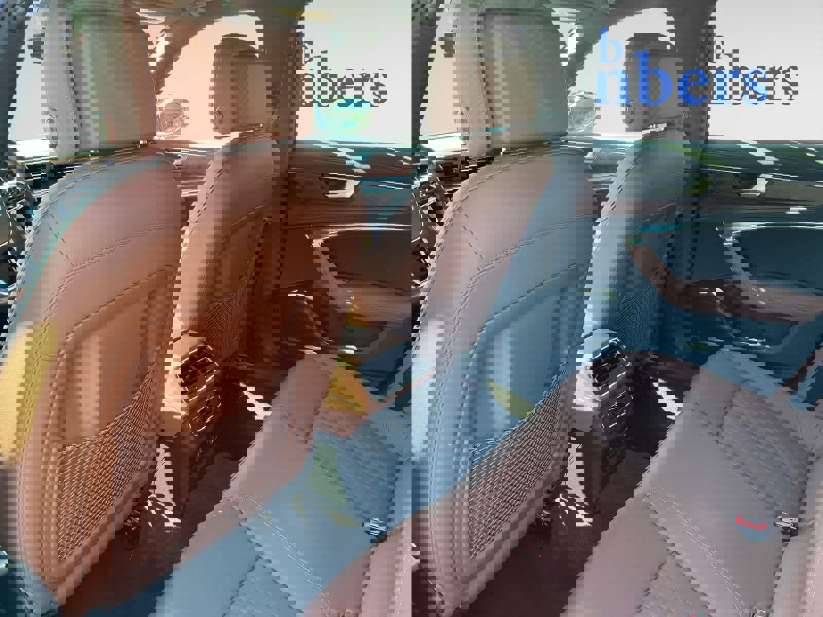 Used 2022 Audi A6 Premium Plus image 11