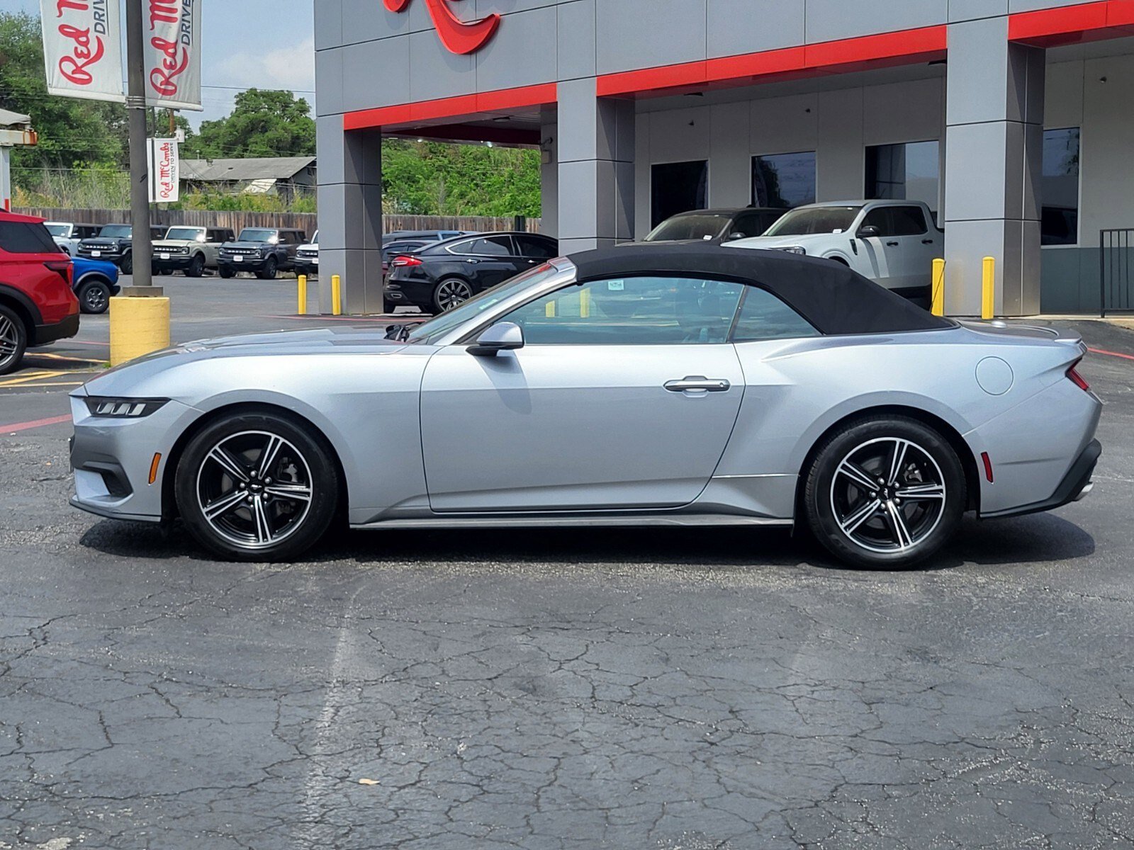 Certified 2024 Ford Mustang Premium RWD image 7