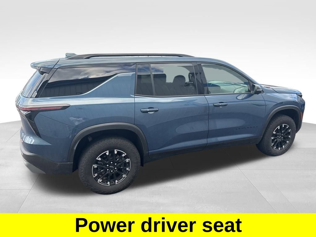 Used 2024 Chevrolet Traverse Z71 w/ Enhanced Driving Package image 7