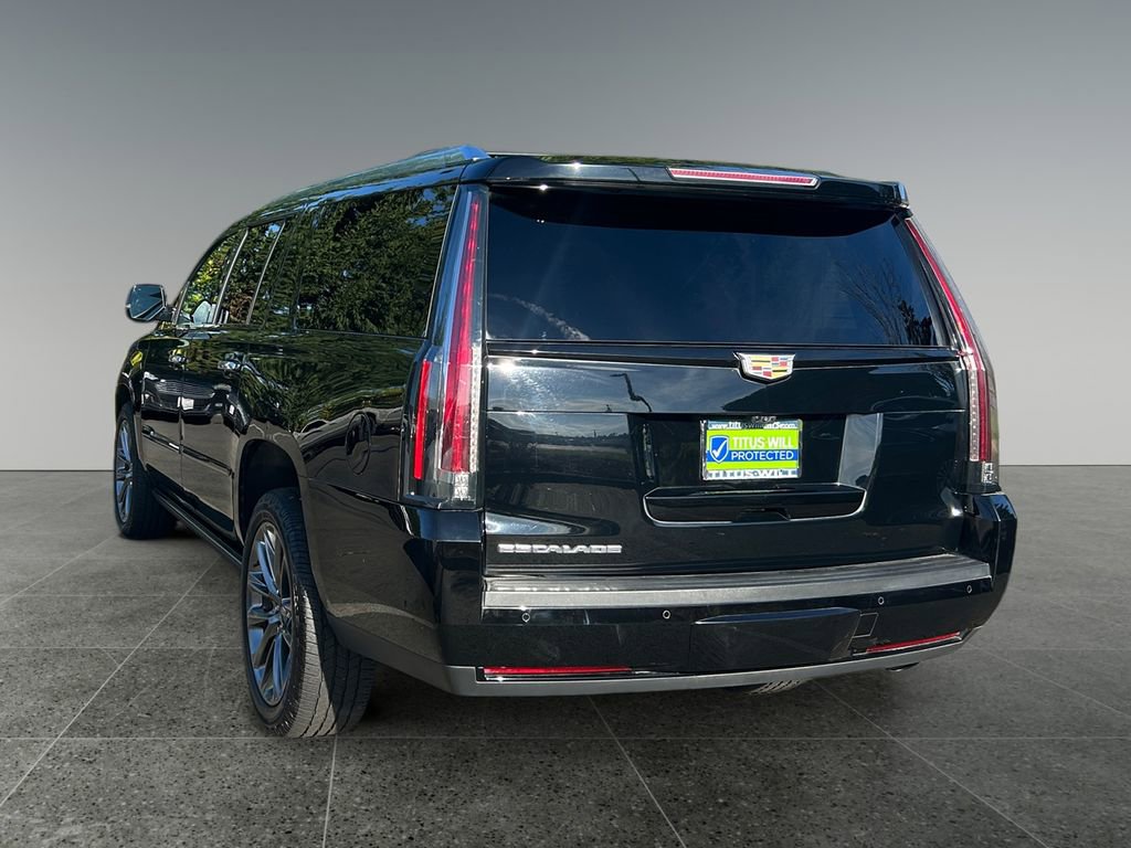 Used 2019 Cadillac Escalade ESV Platinum w/ Escalade Sport Edition image 5
