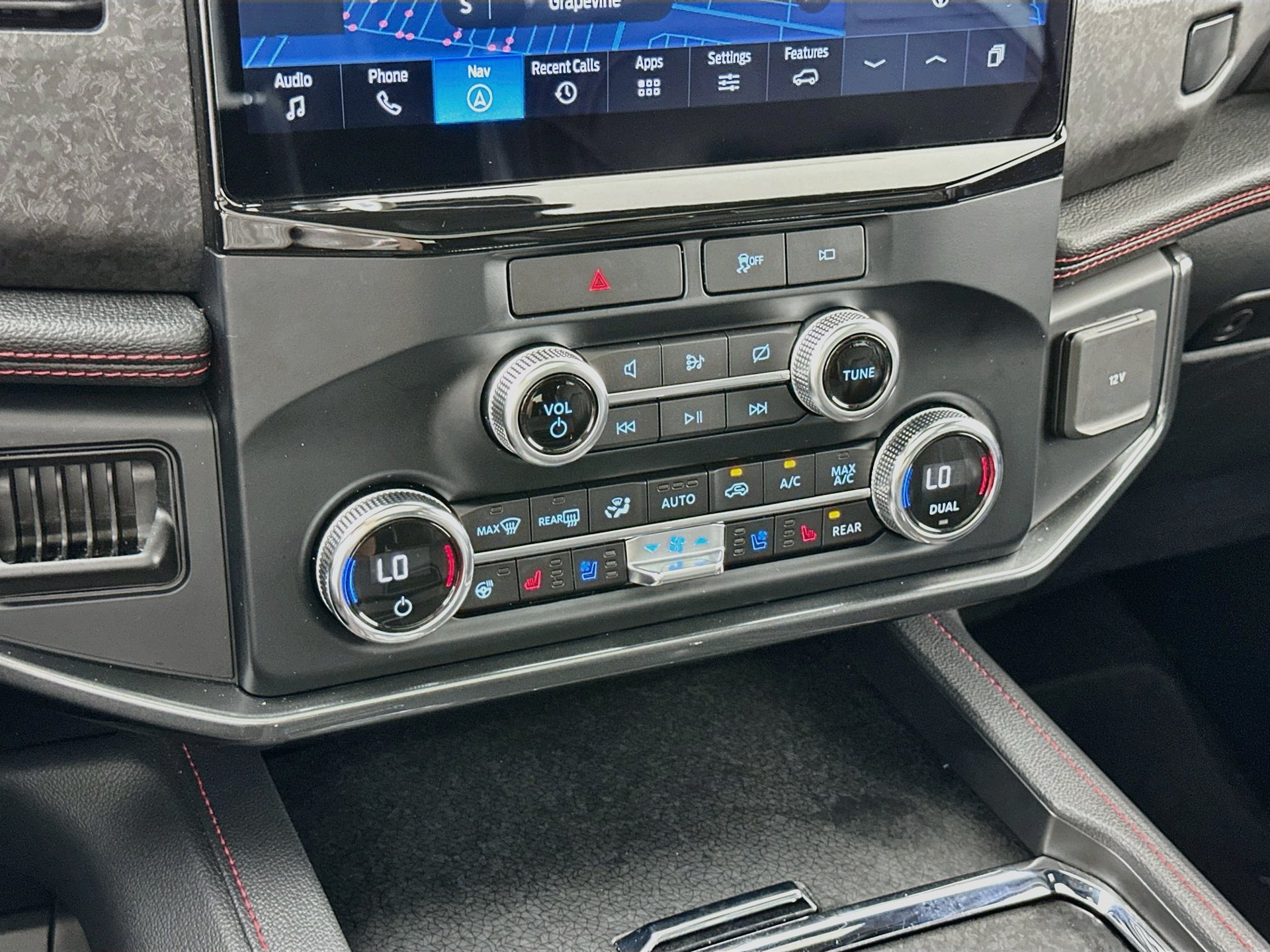 Used 2022 Ford Expedition Limited RWD image 17