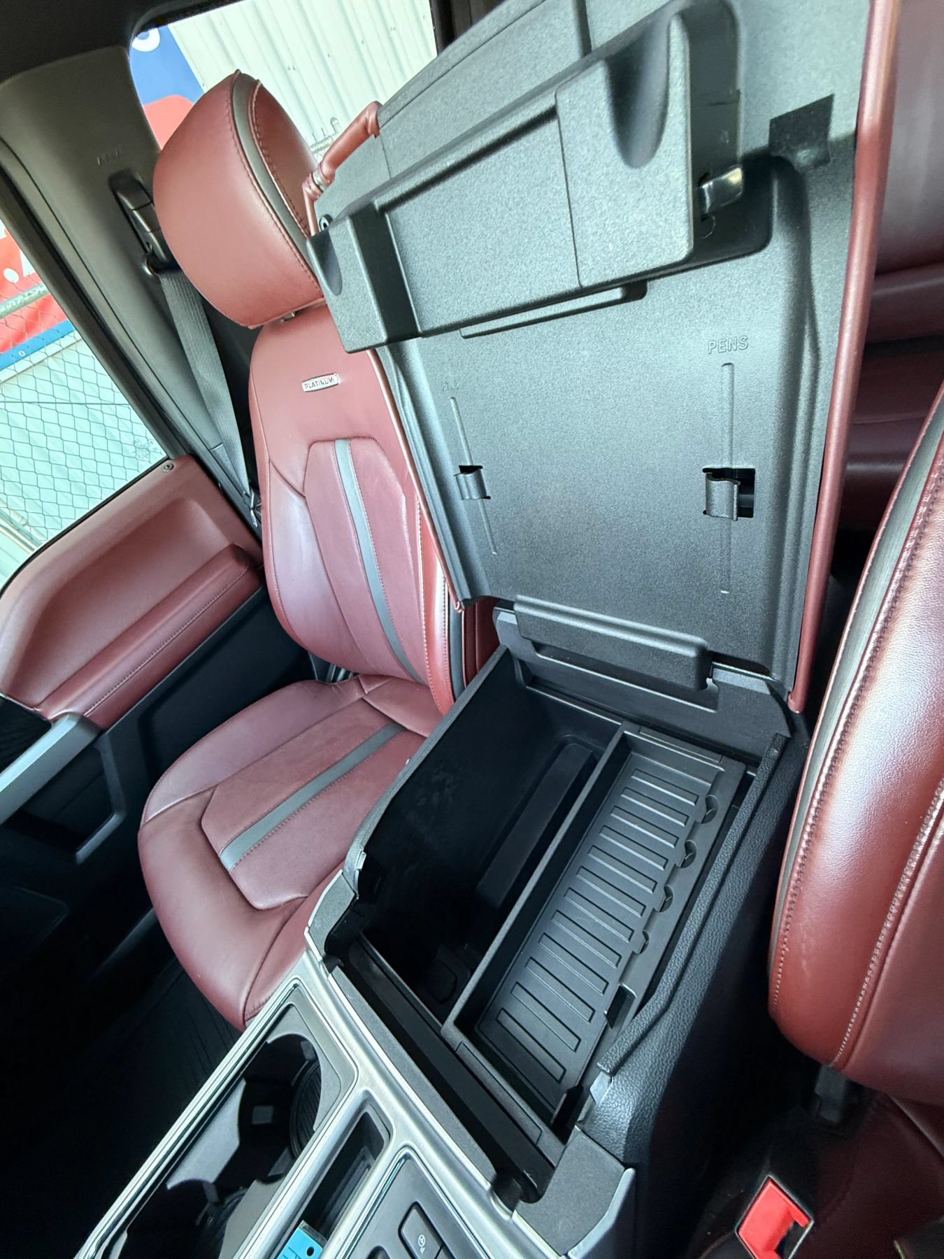 Used 2019 Ford F150 Platinum w/ Technology Package AWD/4WD image 26