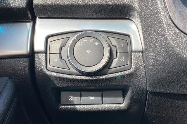Used 2016 Ford Explorer Sport AWD/4WD image 32