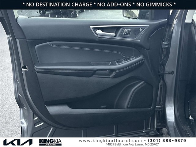 Used 2022 Ford Edge Titanium image 19