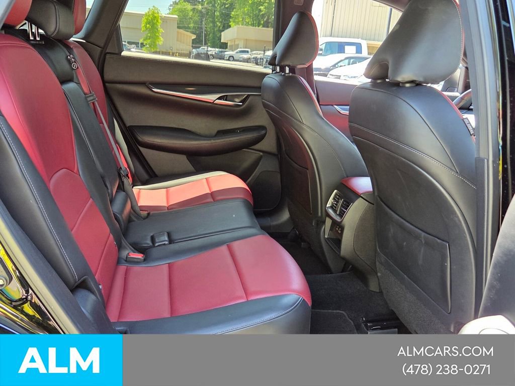 Used 2023 INFINITI QX50 Sport FWD image 17