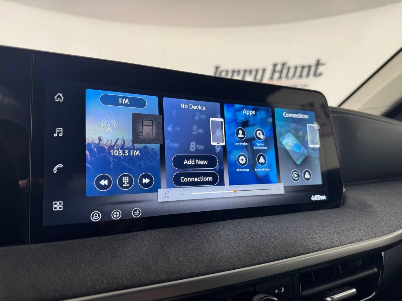Used 2026 Nissan Kicks SV FWD image 23