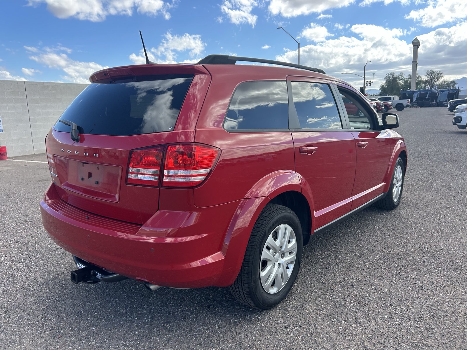 Used 2020 Dodge Journey SE w/ SE Popular Equipment Group FWD image 5