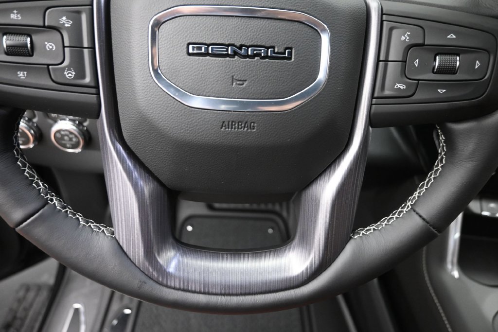 New 2026 GMC Sierra 1500 Denali Ultimate AWD/4WD image 17