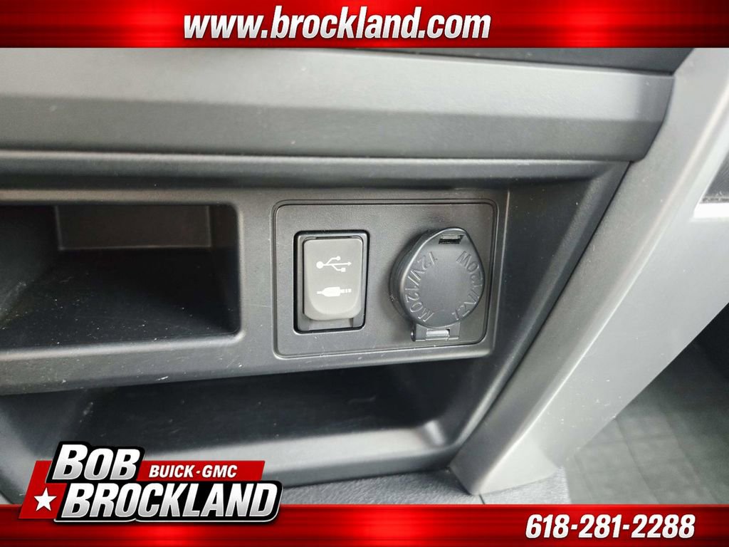 Used 2015 Toyota 4Runner SR5 image 32