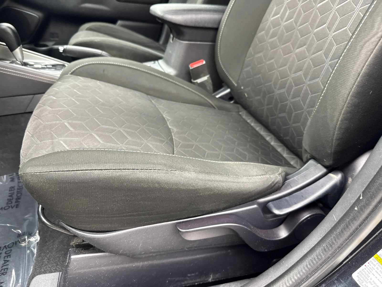 Used 2020 Mitsubishi Outlander Sport ES FWD image 34