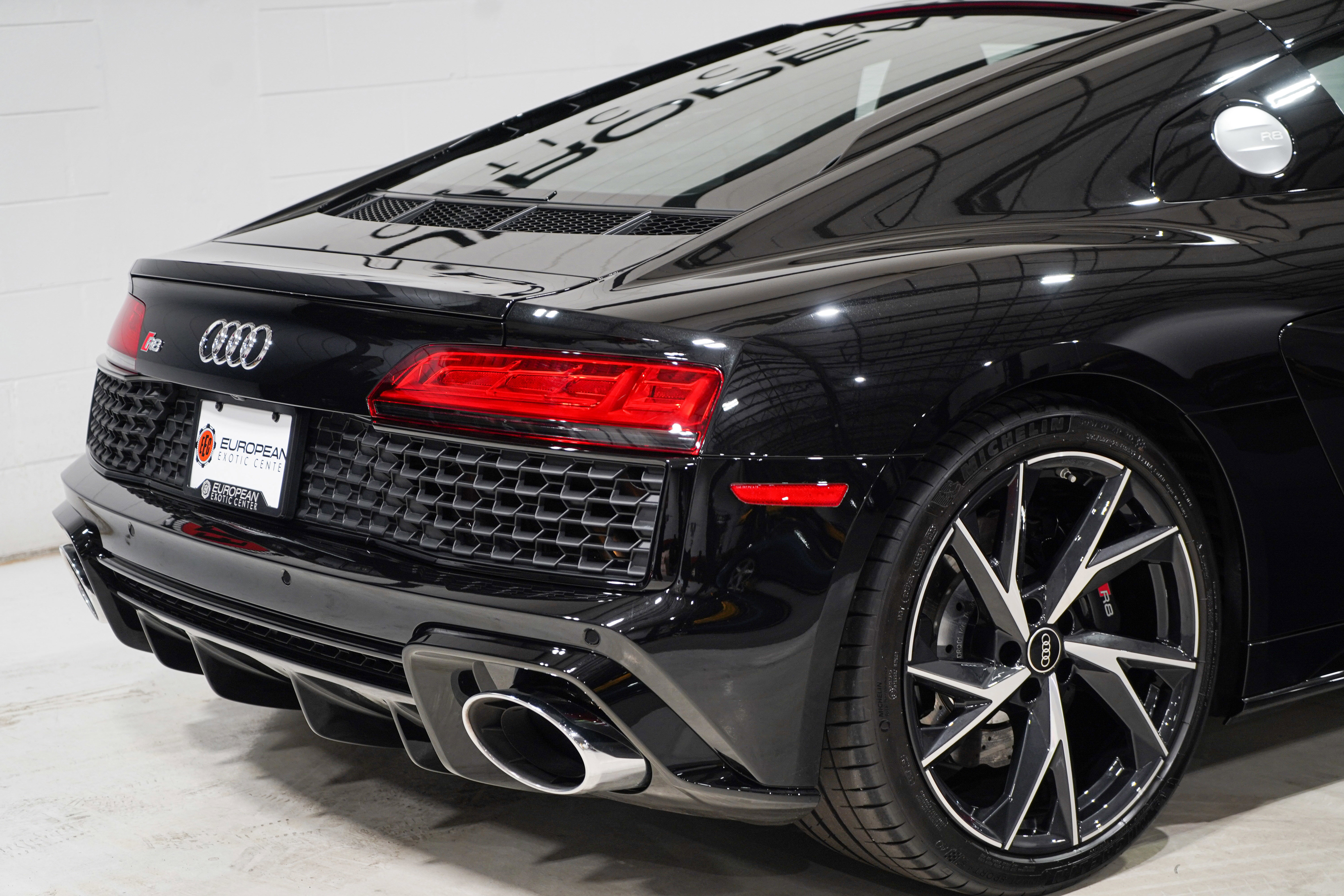 Used 2023 Audi R8 V10 performance RWD image 22