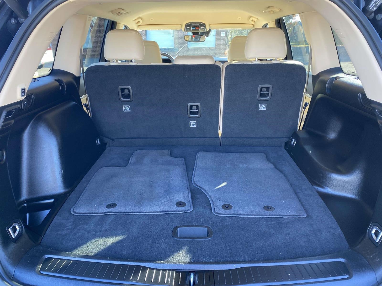 Used 2022 Jeep Grand Cherokee Limited image 9