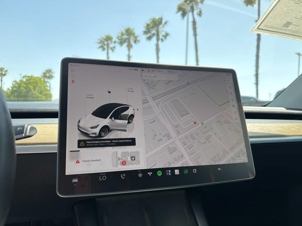 Used 2022 Tesla Model Y Performance AWD/4WD image 24