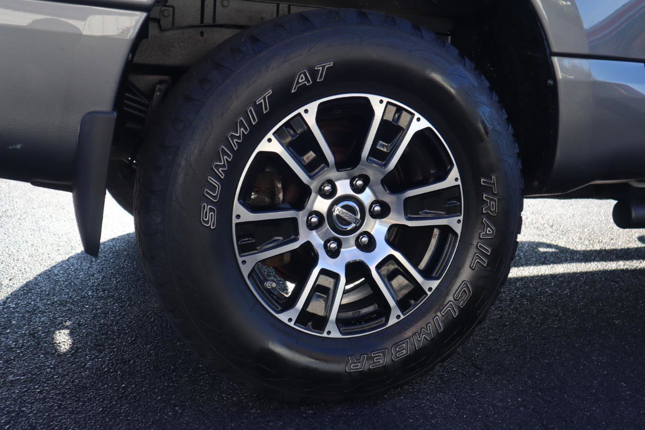 Used 2021 Nissan Titan SV w/ SV Convenience Package AWD/4WD image 37