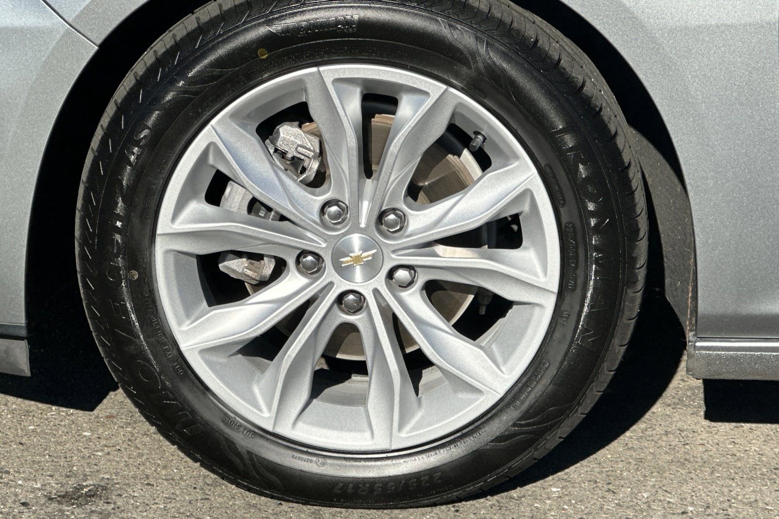 Used 2024 Chevrolet Malibu LT image 28