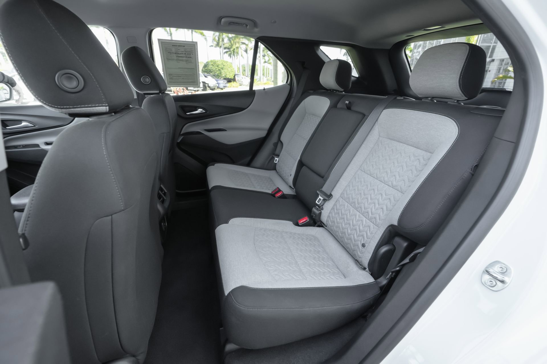 Used 2023 Chevrolet Equinox LS w/ LS Convenience Package image 33