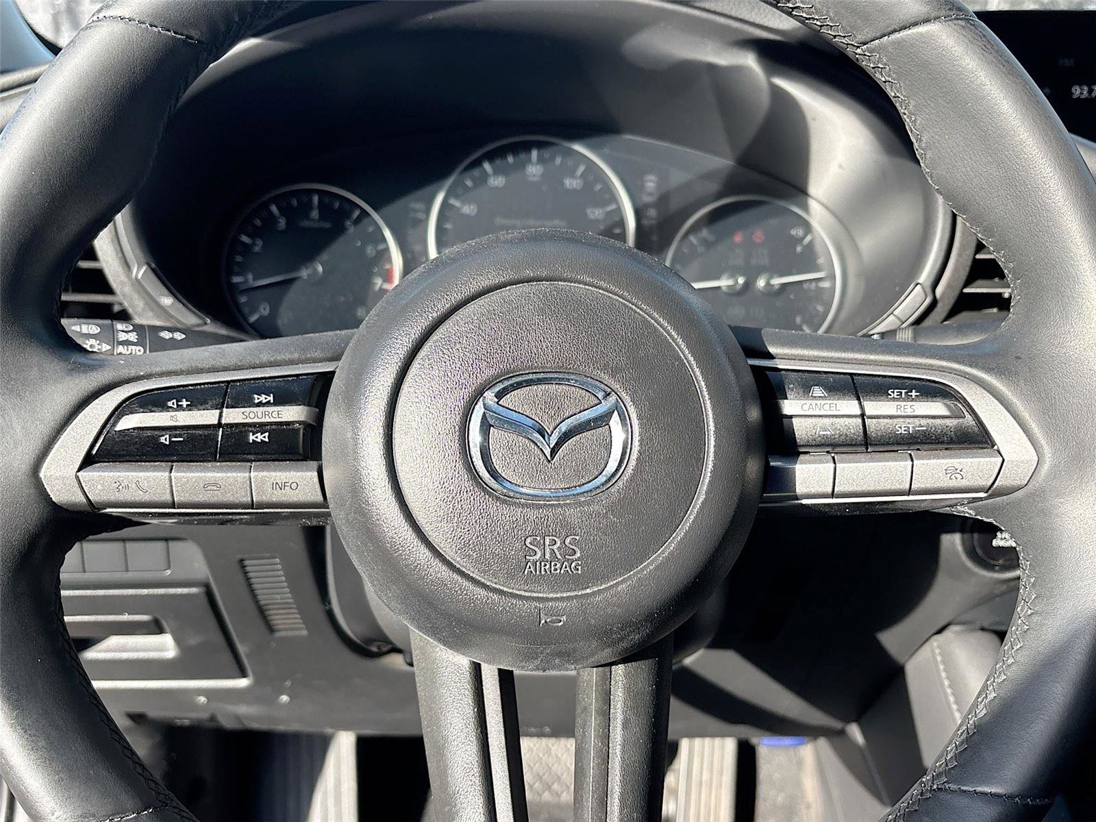 Used 2021 MAZDA MAZDA3 s image 11