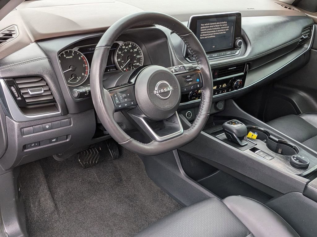 Used 2023 Nissan Rogue SV w/ SV Premium Package image 10