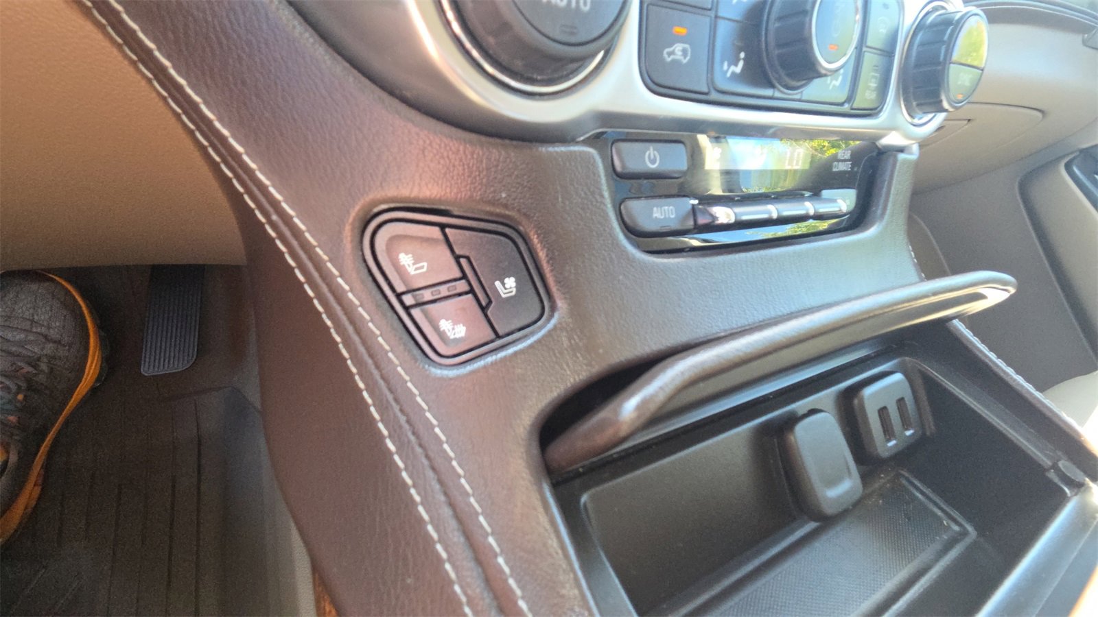 Used 2019 Chevrolet Tahoe Premier image 30